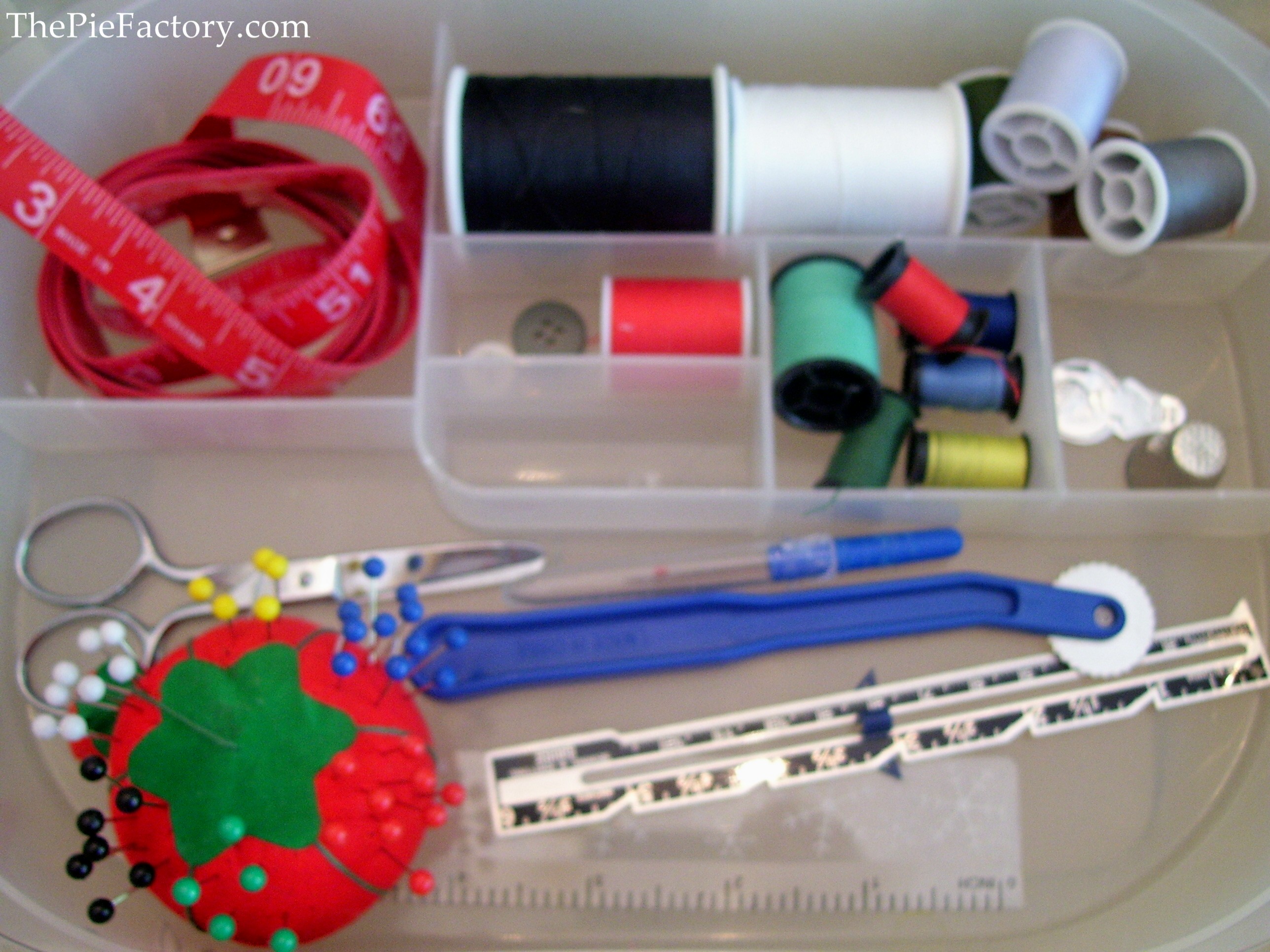 Create a Basic Sewing Kit {a simple DIY project}